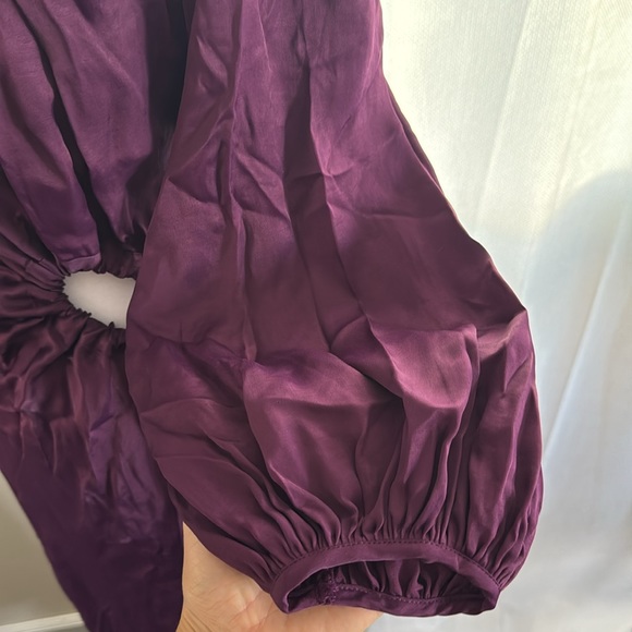 FARM RIO Front Circle Cut Out Midi Dress – PURPLE, XS, $315 - Picture 8 of 11